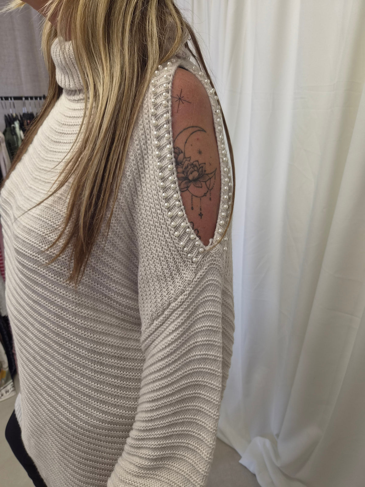 Seraphina Pearl Cold-Shoulder Knit